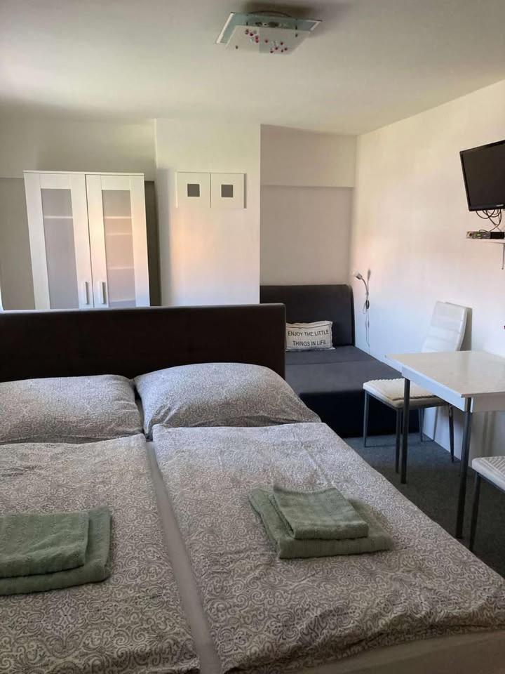 Rodinny Penzion Mikulov Exteriör bild